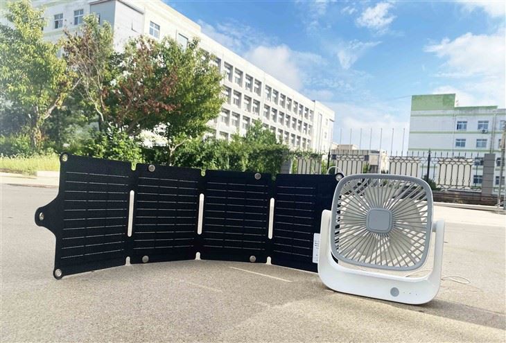 MINI Kannettava aurinkopaneeli 20W